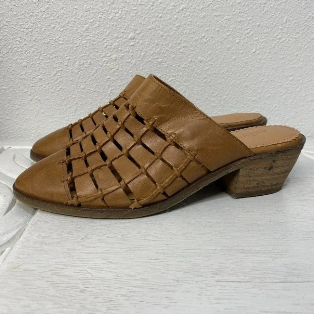 Crevo Luella Leather Block Heel Chestnut Mule Size 8‎